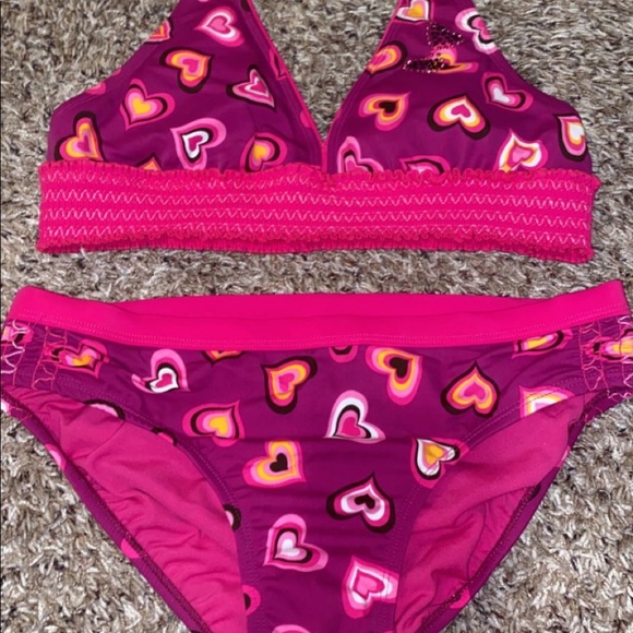 Medium Bikini - Picture 1 of 1